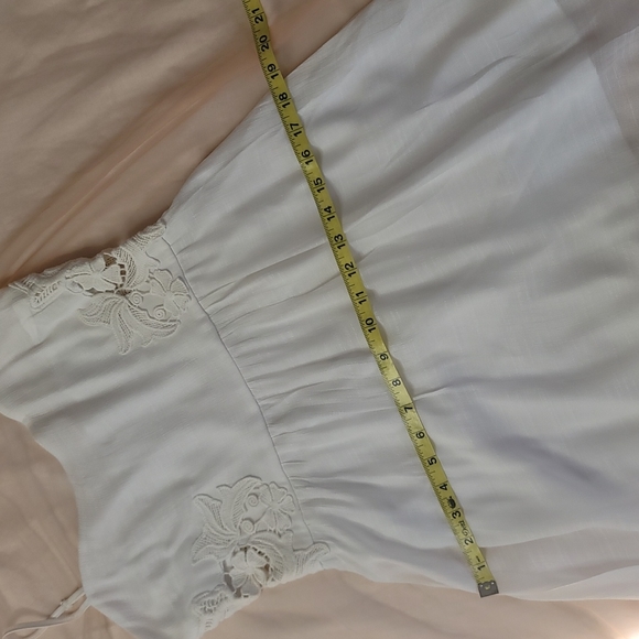 Socialite white dress sz Med - Picture 10 of 11
